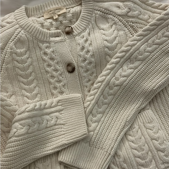 Like new Sezane Cream Cable Knit Cardigan - Tiphaine - Picture 3 of 6